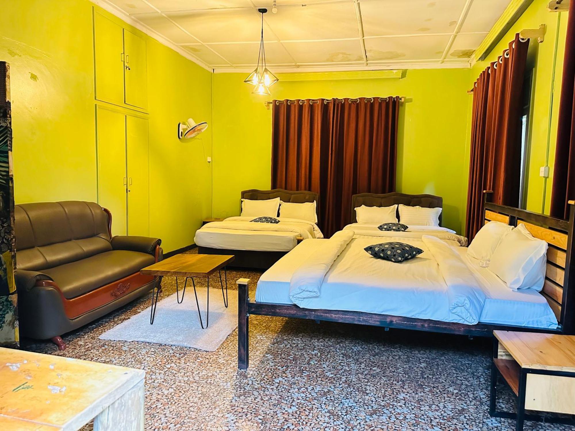 Afro Smile Hotel & Guest House Τζίντζα Εξωτερικό φωτογραφία
